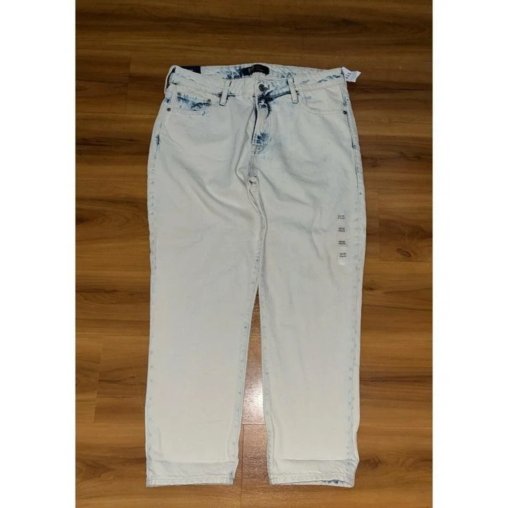 Womens NWT GAP Universal Slim Boyfriend Mid Rise Ankle Light‎ Denim Jeans
